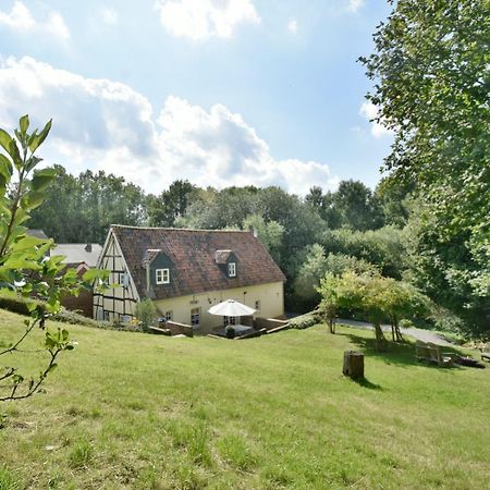 New! Unieke Vakantiewoning In Bosrijke Omgeving Tongeren Ngoại thất bức ảnh